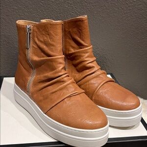 J/SLIDES Brown Leather Ankle Booties sneaker